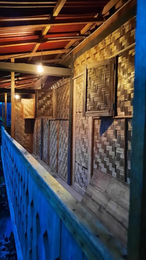 Rumah Nalu Surf Camp Krui 외부 사진